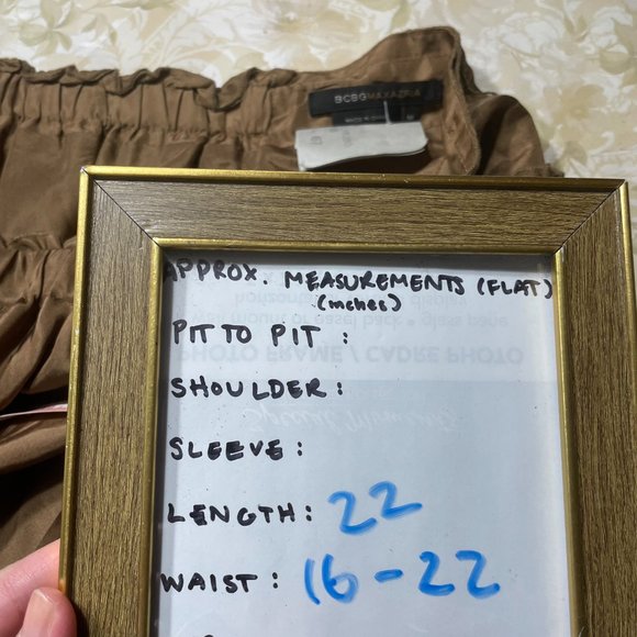 BCBGMaxAzria 100% Silk Skirt NEW M Ruffle Pleated Knee Length Taupe Satin A-Line - Picture 4 of 12